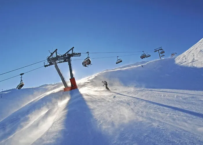Splendid Apartment in Fugen near Ski Area